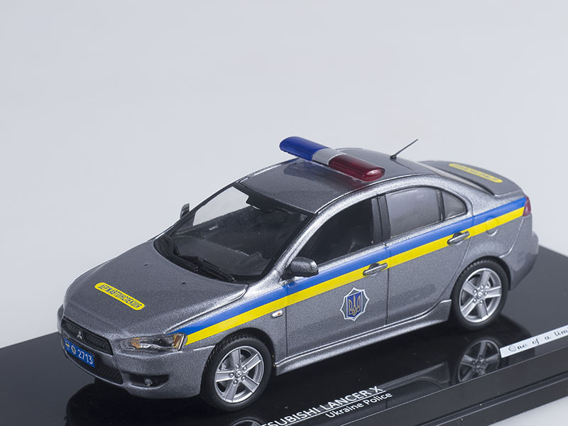 1:43 MITSUBISHI Lancer X Милиция Украины (2009), gray - 29311