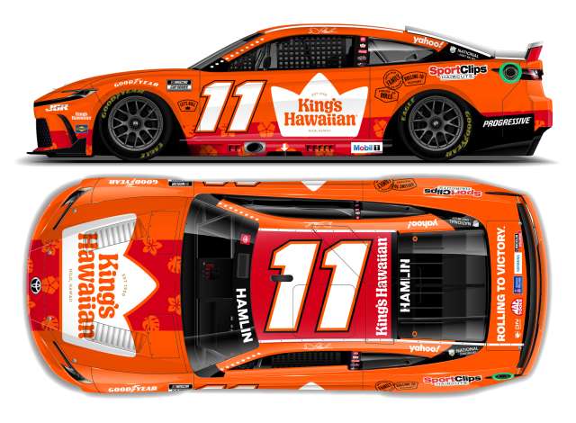 1:64 Toyota Camry XSE #11 Denny Hamlin *King`s Hawaiian*, orange 2025 - C112561KHWDH