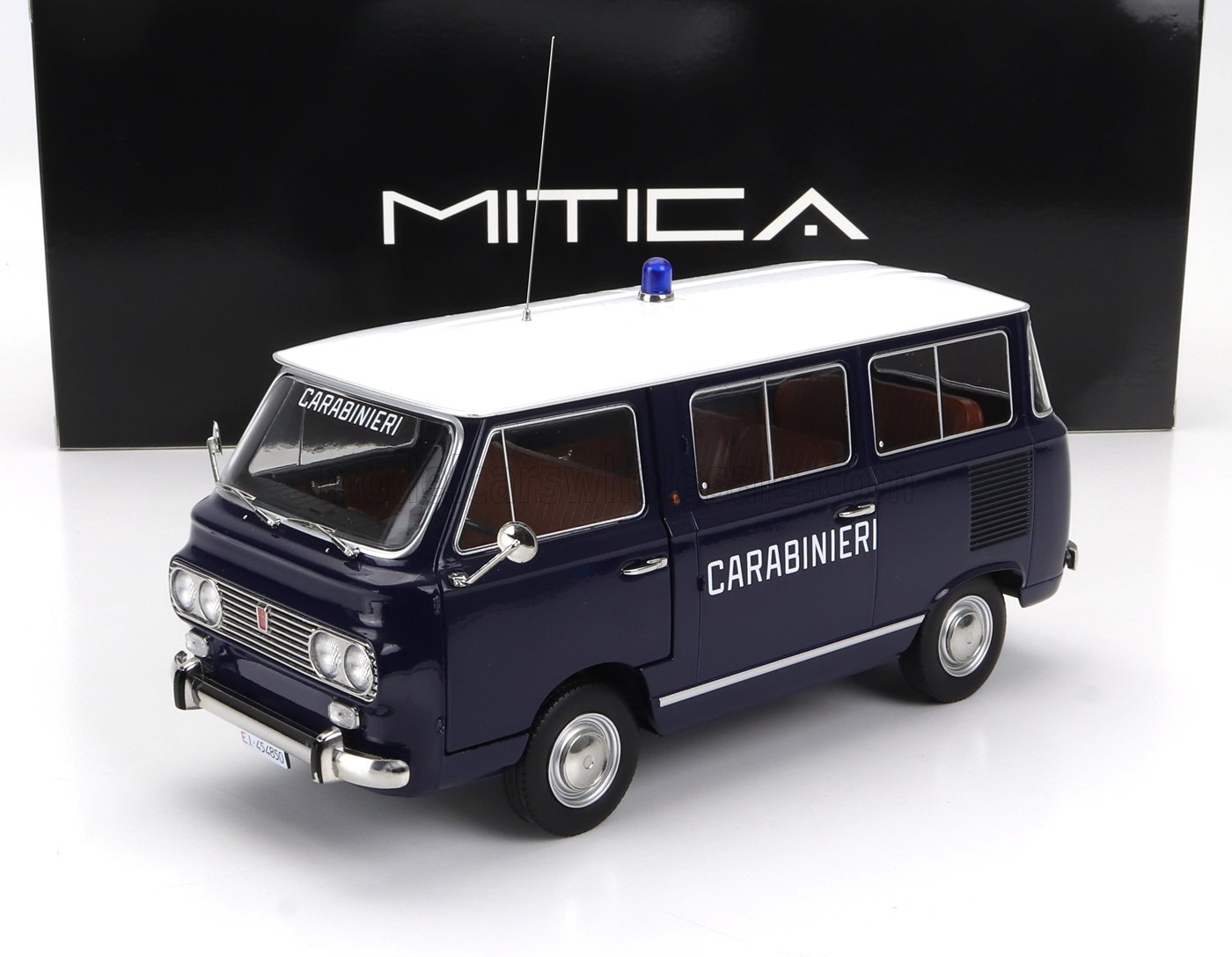 1:18 FIAT Fiat 850 Familiare Carabinieri (1970) – Interno Brown, Blue White - 201014-D