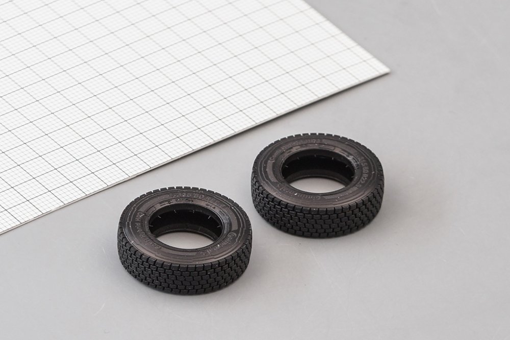 1:43 Резина Michelin X line / Сonti Hybrid 315/80 R22,5 (задняя), цена за шт. - XR-254
