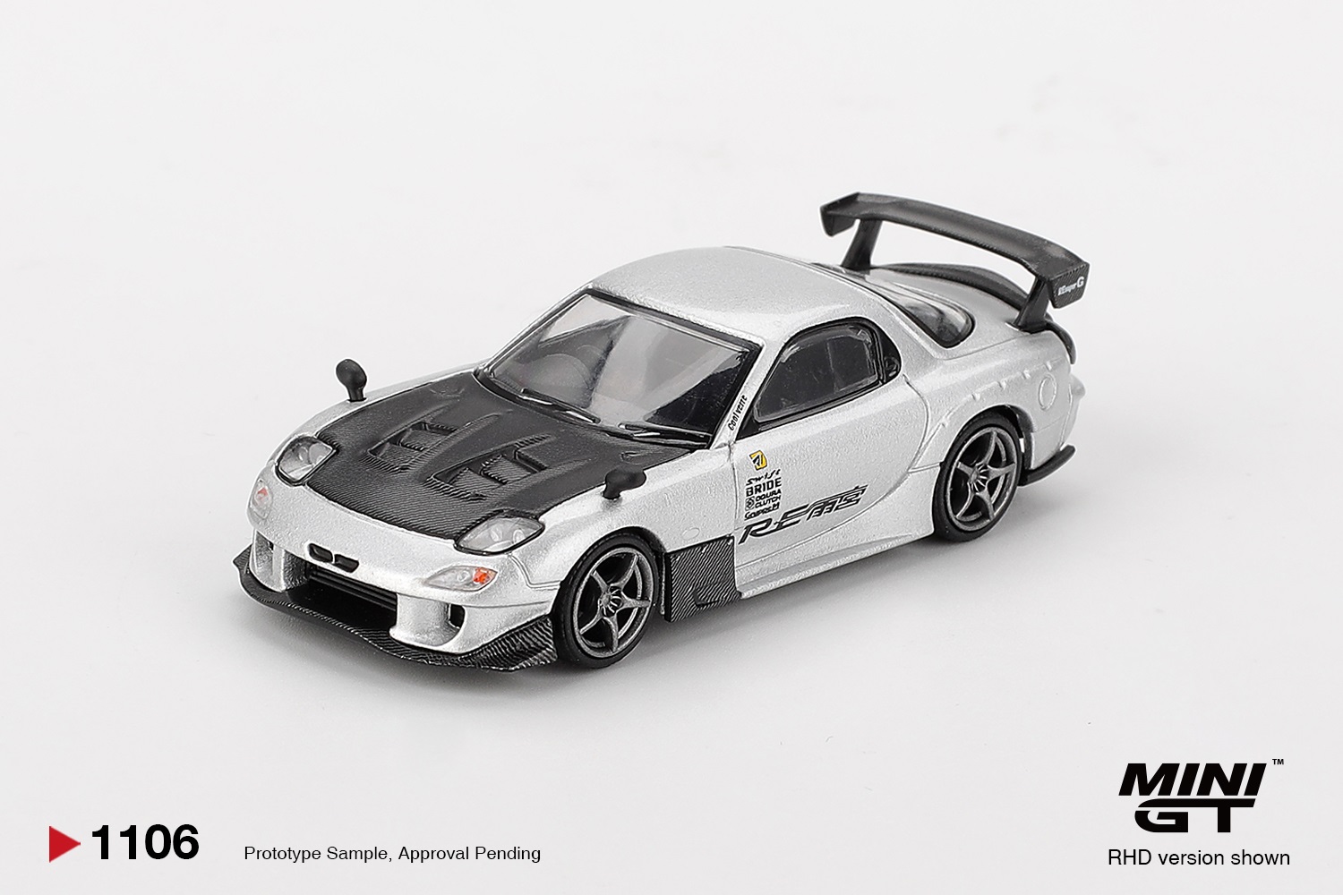 1:64 MAZDA RX-7 'RE-Amemiya',  silver metallic - MGT01106