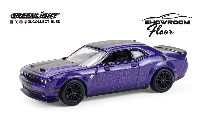 1:64 DODGE Challenger SRT Hellcat Jailbreak (2023), Plum Crazy - 68070A