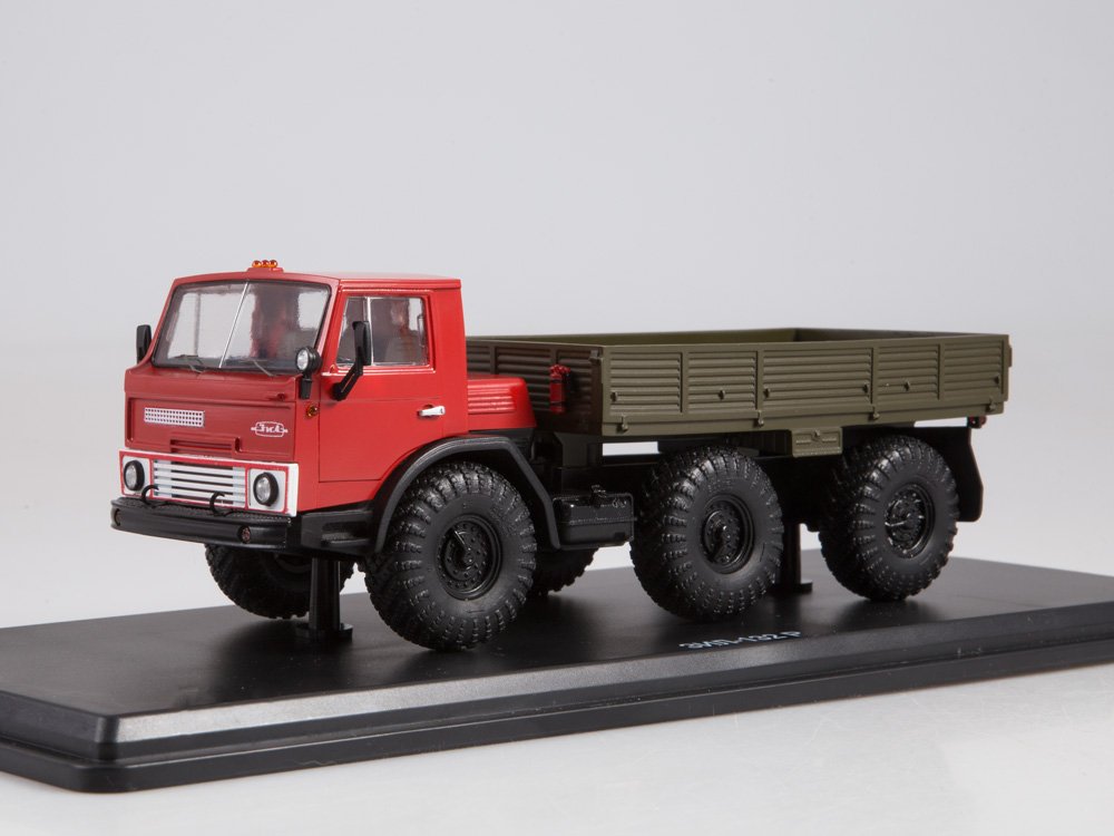 1:43 ЗИL-132Р бортовой, красный / хаки - 0114MP
