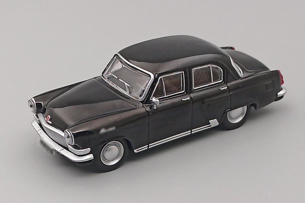 1:64 Горький 21Р, черный - 970163A