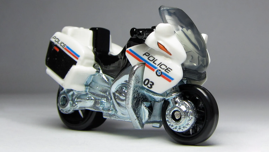1:43 BMW R1200 RT-8 Police European Streets - HVV29