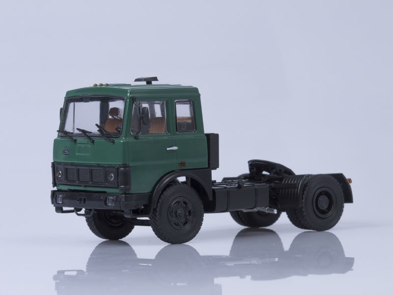 1:43 Минский 5432 седельный тягач ранняя кабина, зелёный - 100428.з