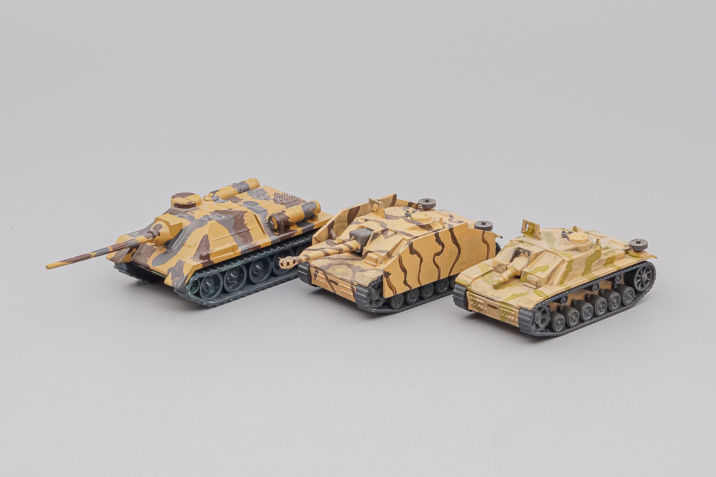 1:87 Набор бронетехники: StuG III / StuG III / СУ-100 - LOT01354
