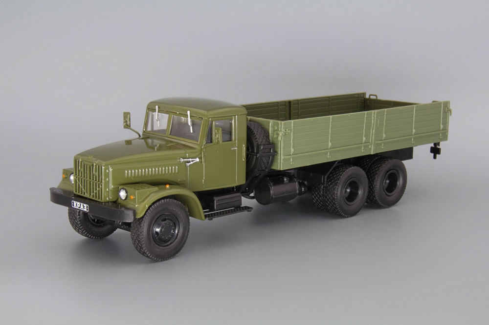 1:43 КрАЗ-257Б1 бортовой Грузовики СССР 30, темно-зеленый - ALS30