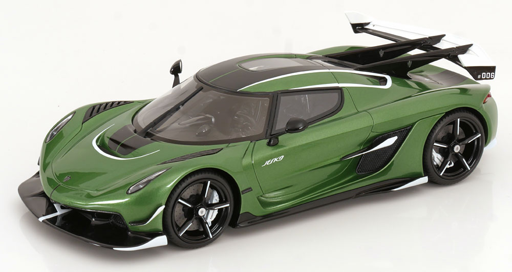 1:18 KOENIGSEGG Jesko (2024), greenmetallic white - GT927