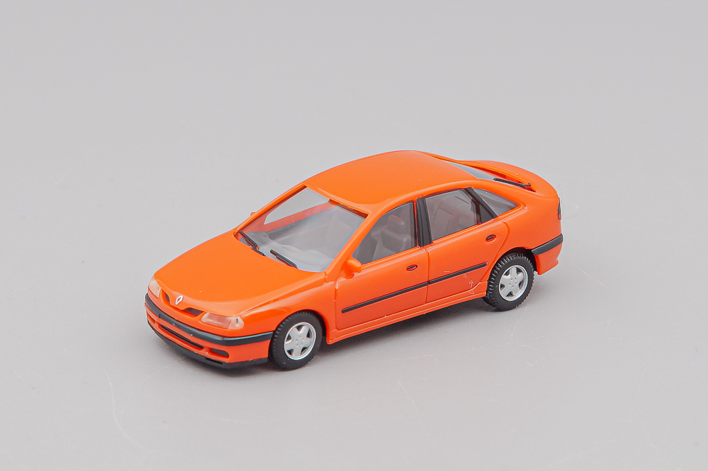 1:87 RENAULT Laguna I, darkorange - 024051-X1