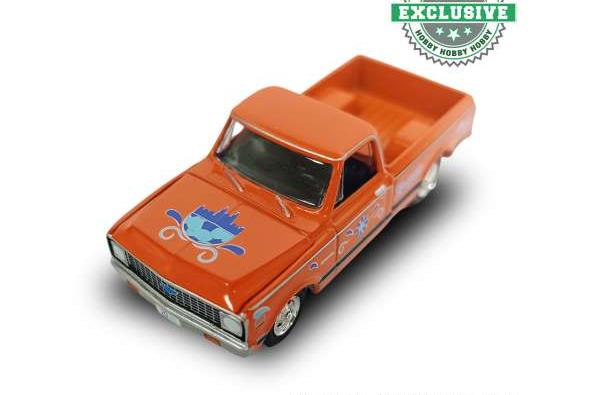 1:64 CHEVROLET Cheyenne C10, Guadalajara Tribute *International Soccer Celebration 2026* (1972), orange - 30587E