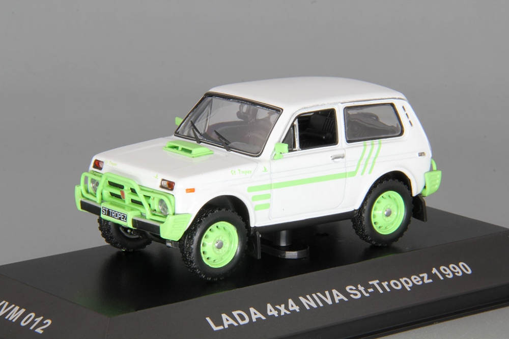 1:43 Волжский автомобиль 2121 Lada 4X4 Niva St-Tropez (1990), белый / зеленый - VVM012