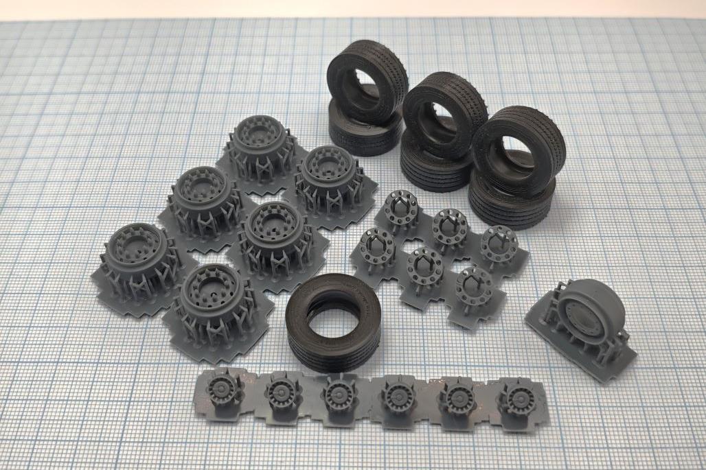 1:43 Комплект колес (шины+диски) для полуприцепа/прицепа 385/55 22,5 - ST1727-043