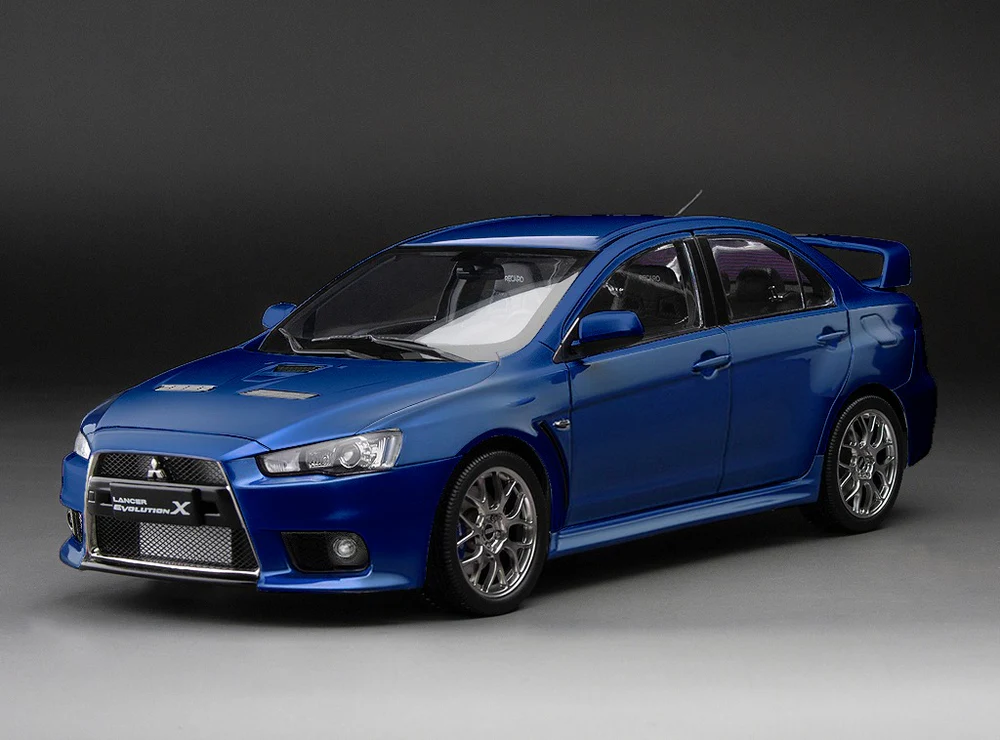 1:18 MITSUBISHI Lancer Evo X (2007), Blue Met - 5823