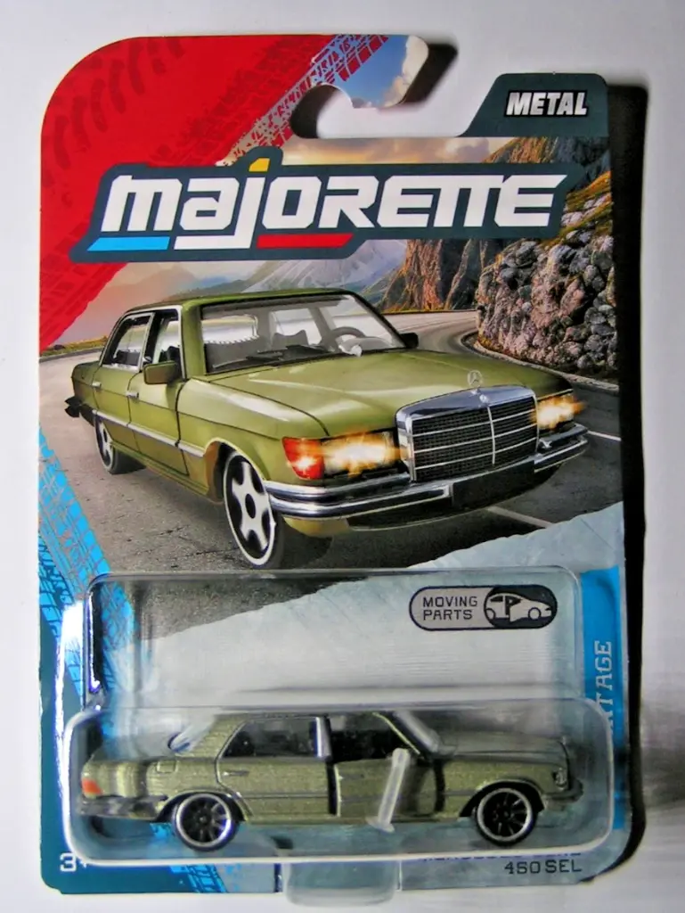 1:64 MERCEDES-BENZ 450 SEL, green metallic - 8502000001Q02