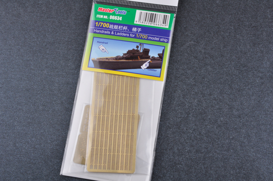 1:700 Фототравление Handrails & Ladders for 1/700 model ship - 06634
