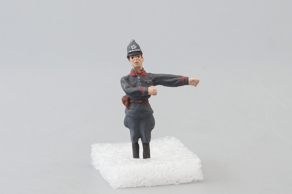 1:43 Фигурка Сотрудник ОРУД в повседневной форме - BM020