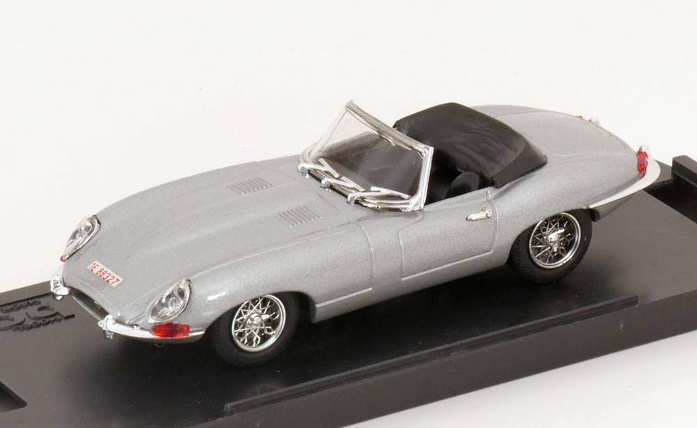 1:43 JAGUAR E-Typ Roadster, silver - 8460