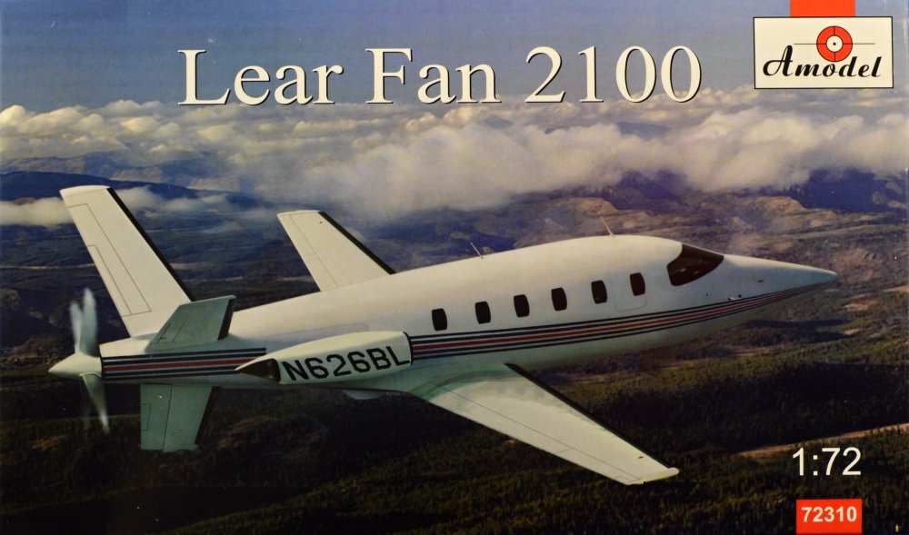 1:72 Сборная модель Американский пассажирский самолет LearAvia Lear Fan 2100 - 72310