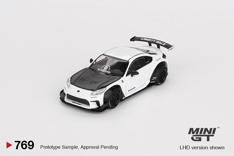 1:64 TOYOTA GR86 LB★Nation, white - MGT00769