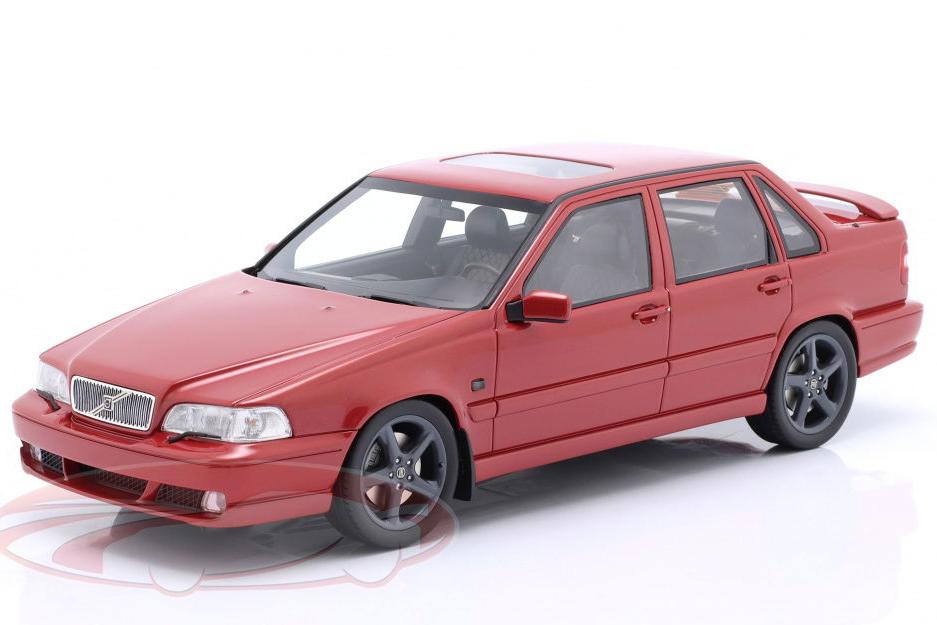 1:18 VOLVO S70R (1998), red - RM-0013