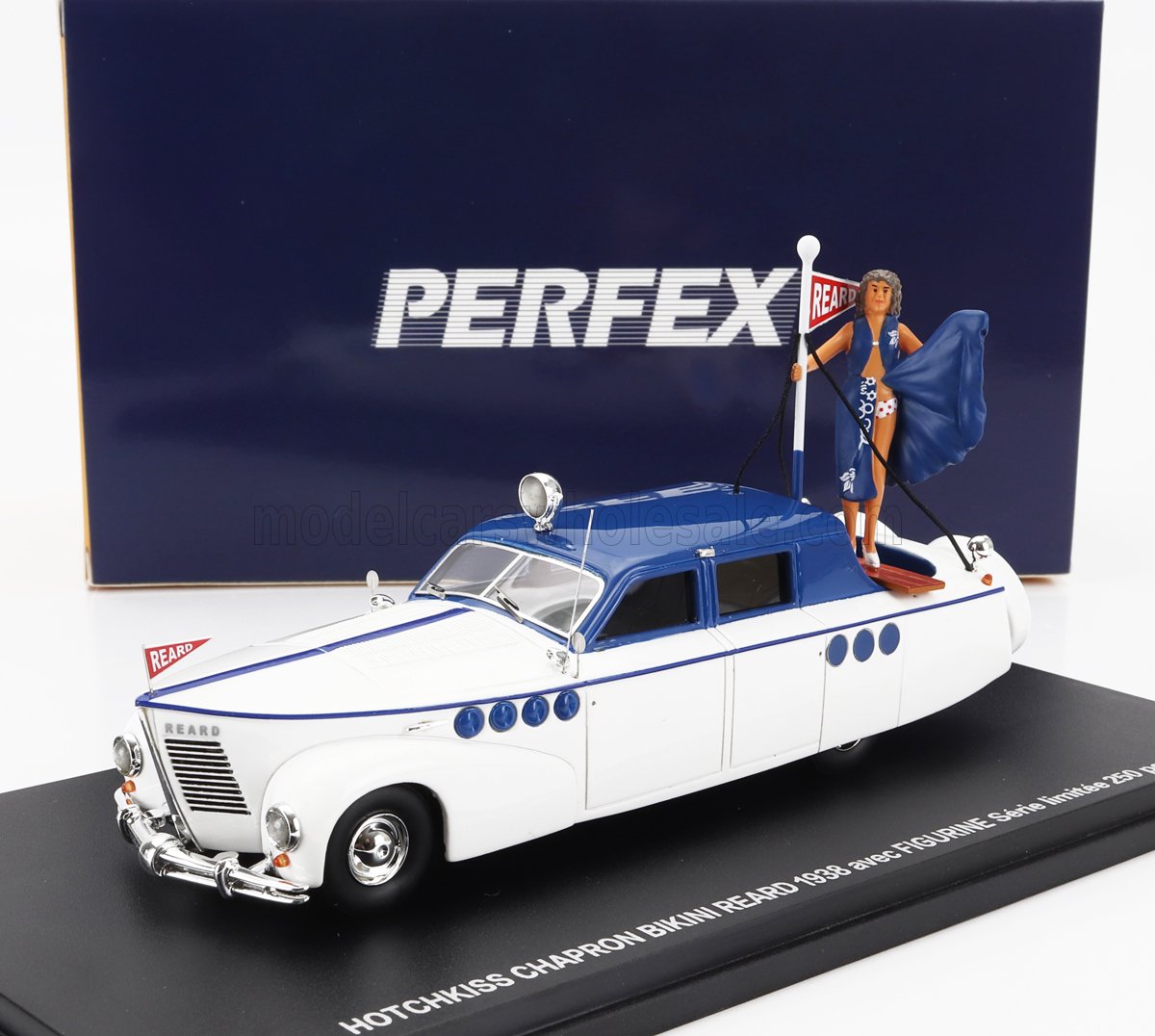 1:43 HOTCHKISS Chapron Bikini Reard With Figure Boat Anfibio (1938), White Blue - PE229