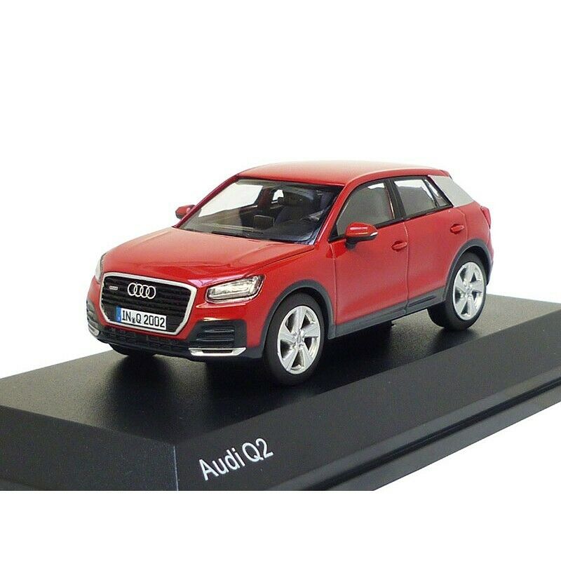 1:43 AUDI Q2 2016 Tango Red - 5011602632
