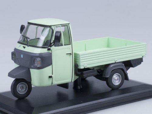 1:32 Piaggio Ape Classic, 2006 зеленый - SCNA0234