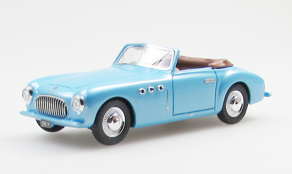 1:43 CISITALIA 202 кабриолет производства Стабилименти Фарина (1949),голубой - EMEU43076H