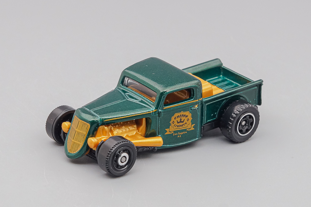 1:64 FORD HotRod Pickup (1935), Metalflake Dark Green - HFH15-X1