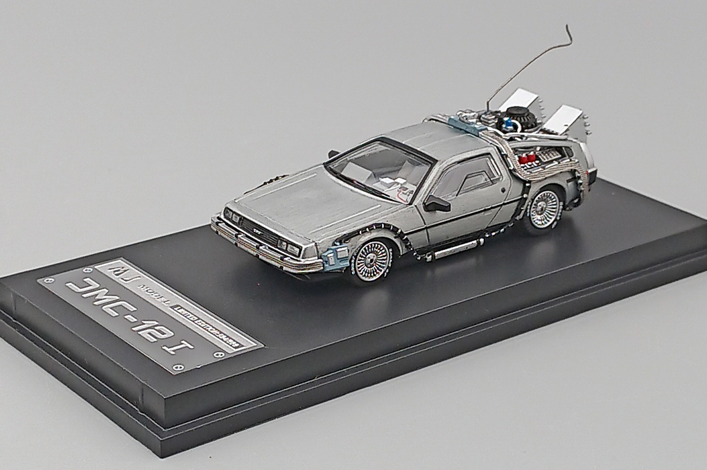 1:64 DeLOREAN DMC-12 'Back to the Future. Part I' - MJ-DMC-1