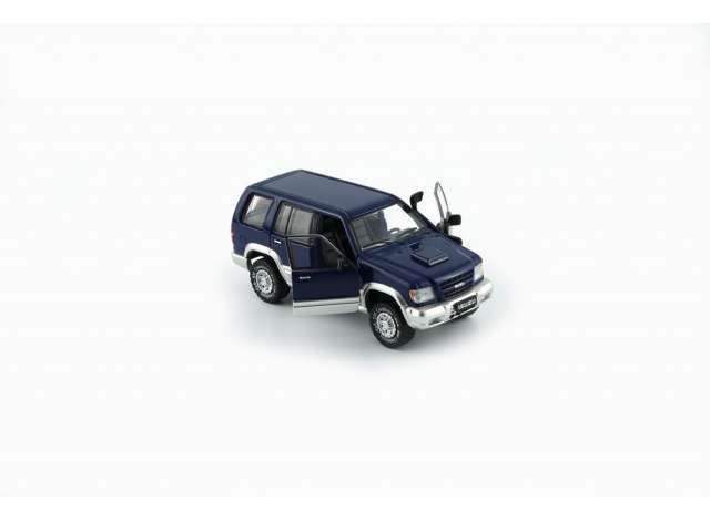 1:64 ISUZU Trooper Big Horn 1998-2002, purple / blue - BM64B0328rhd