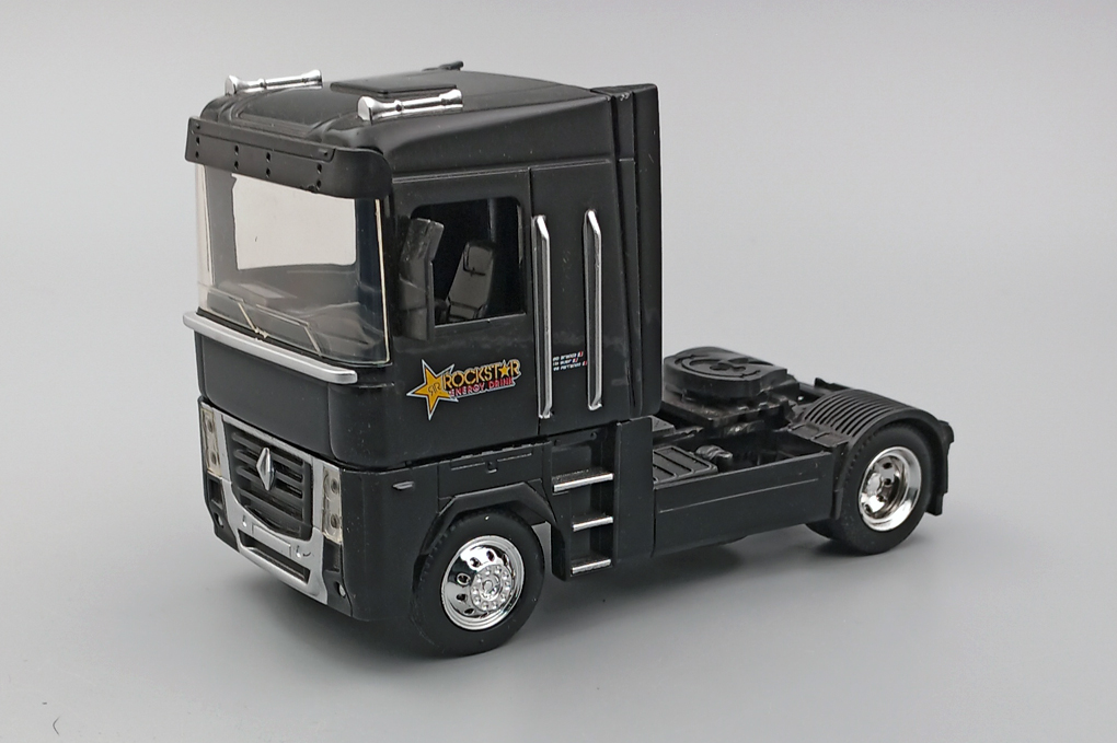 1:32 RENAULT Magnum AE500 'Rockstar', black - LOT01481
