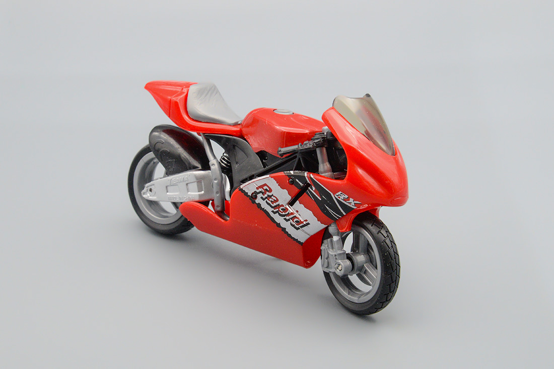 1:18 мотоцикл супербайк , красный - 10642-3