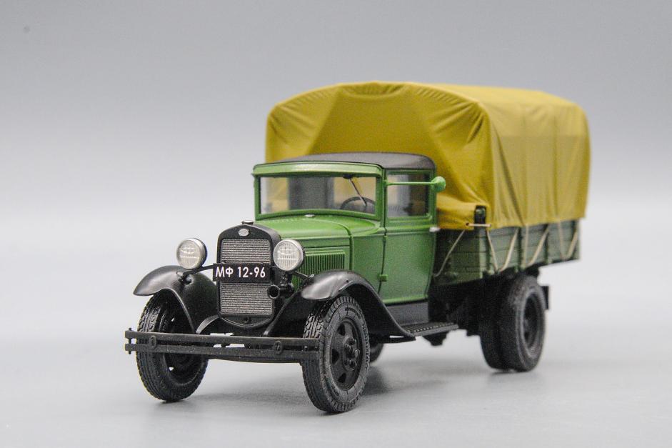 1:43 ГАЗ АА бортовой тентованный, зелёный / хаки - SL300-3