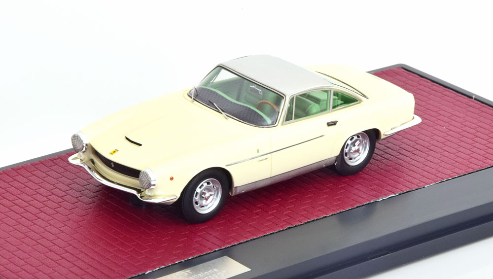 1:43 FERRARI 250 GT Berlinetta SWB (1960), beige / silber - MX40604-103