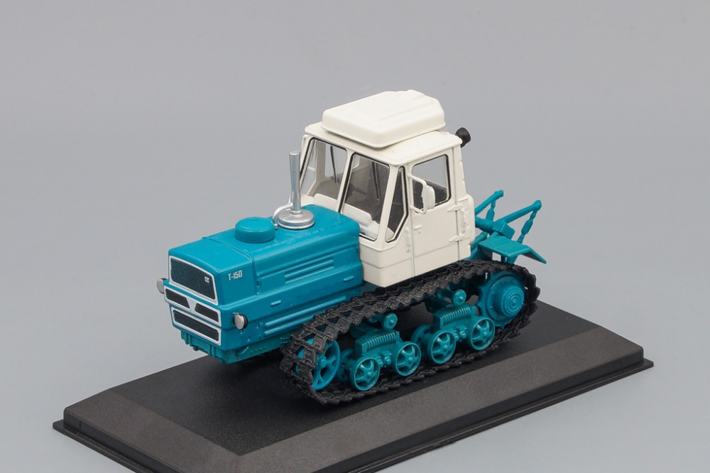 1:43 Т-150, Тракторы 47, бело-голубой - TRC047