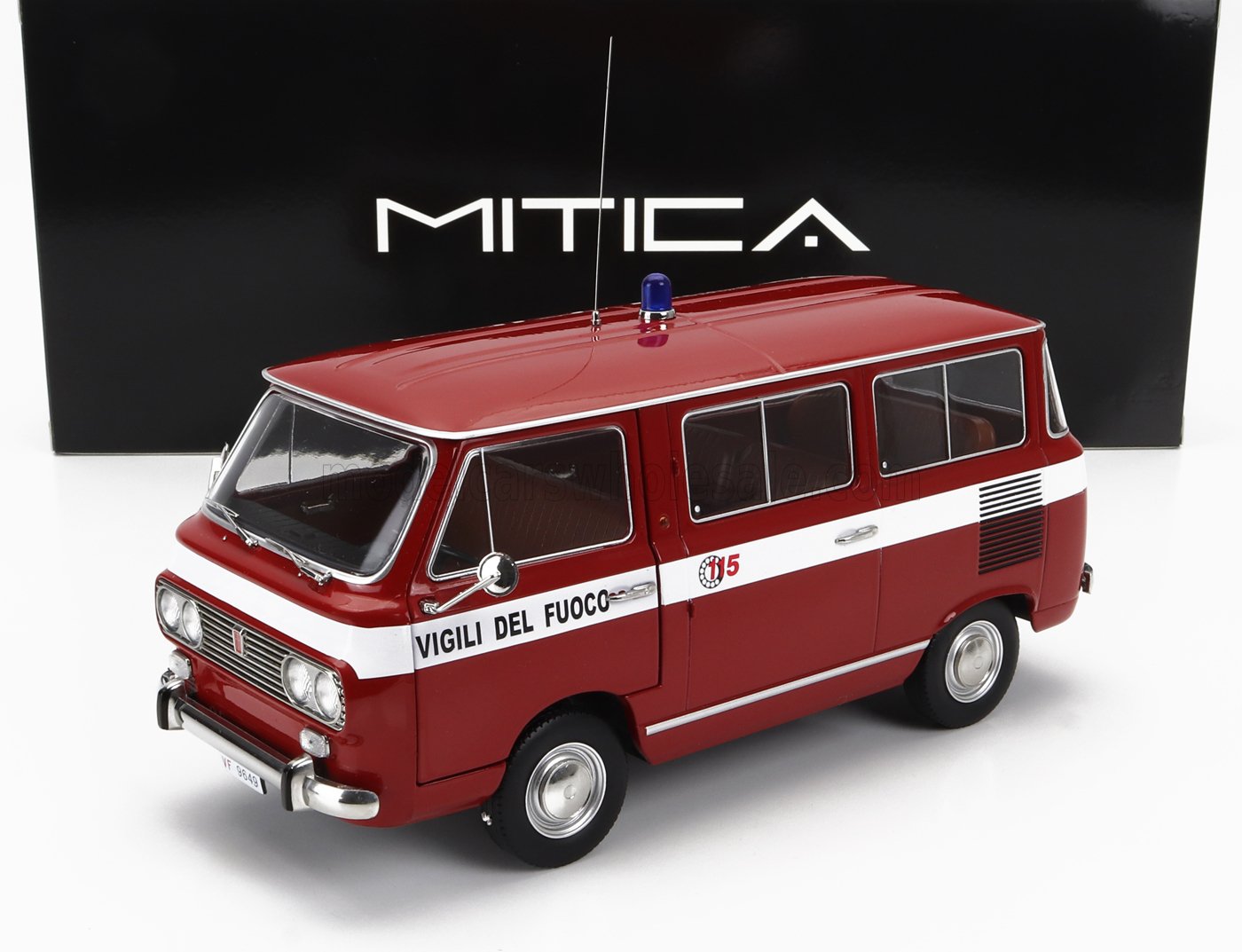 1:18 FIAT 850 Familiare Vigili Del Fuoco (1970) – Interno Brown, Red - 201017-D