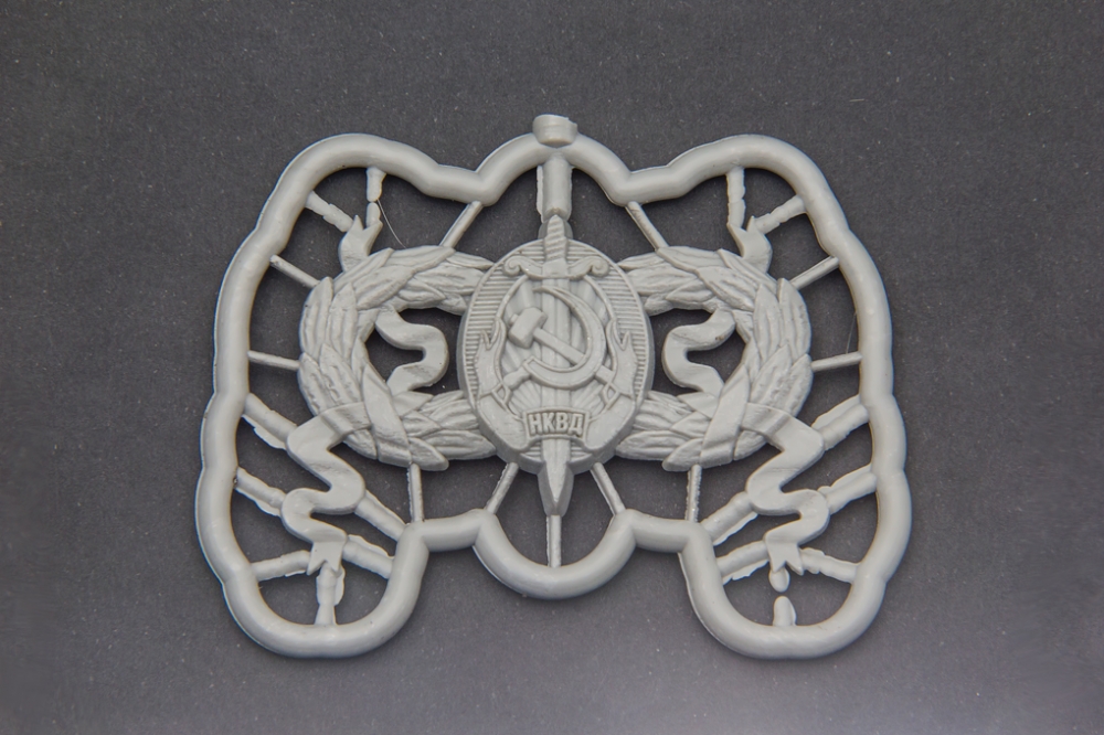 1:32 Герб НКВД - Р0124