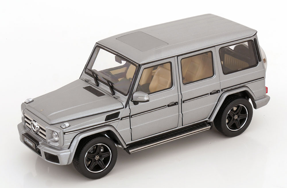 1:18 MERCEDES-BENZ G-Klasse W463 Designo (2015), matt-silver - 180041