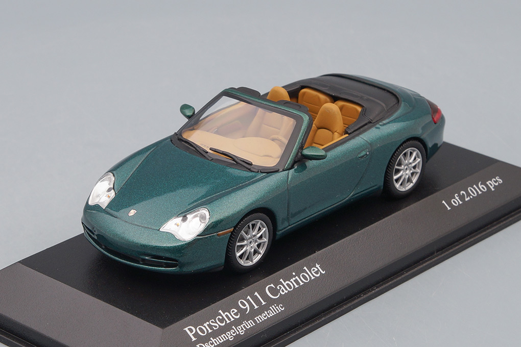 1:43 PORSCHE 911 Cabriolet (2001), green metallic - 400061032