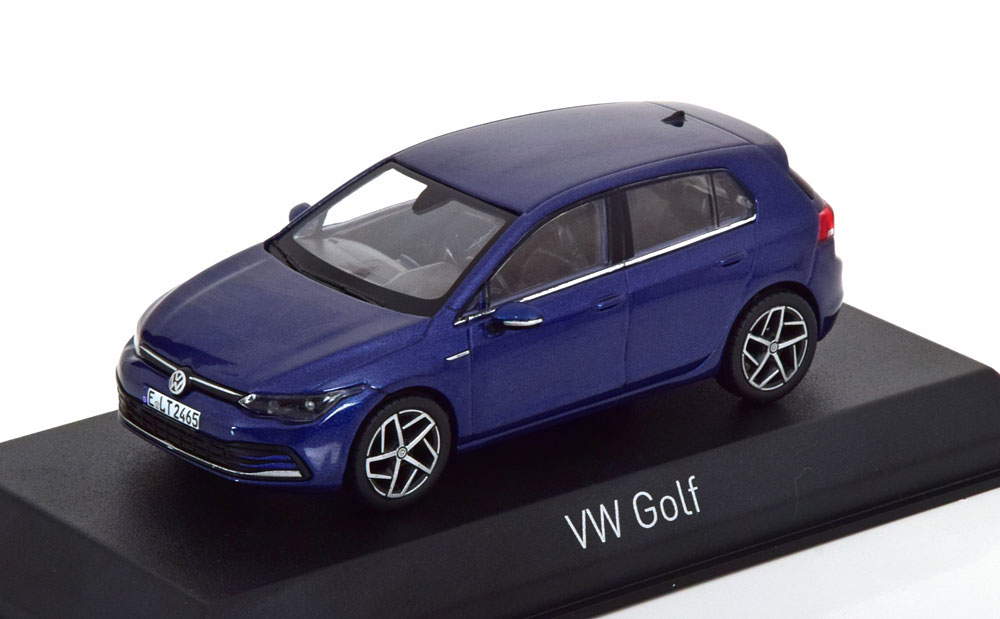 1:43 VOLKSWAGEN Golf 8 (2020), dark blue-metallic - 840134