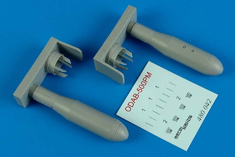 1:48 Набор дополнений ODAB-500PM Russian fire bombs - 480 042