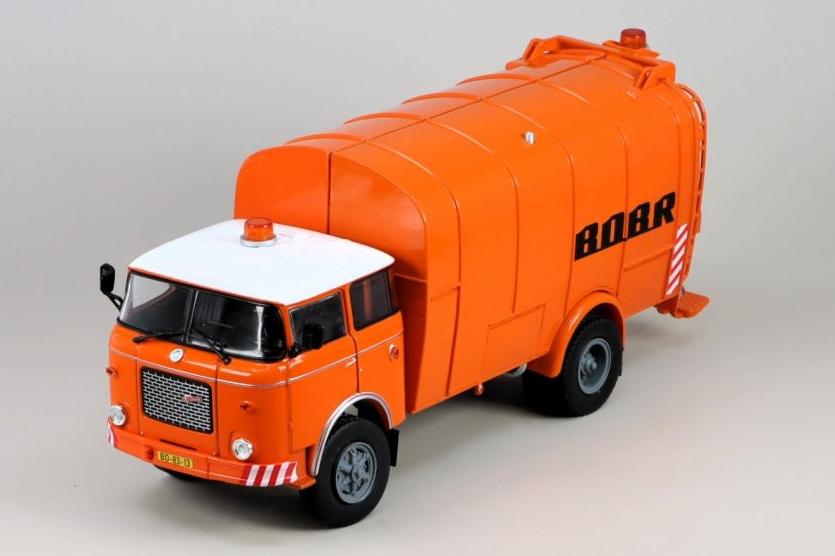 1:43 SKODA 706 RTK BOBR мусоровоз (1971), оранжевый -Kultovní náklaďáky minulé éry - KLN060