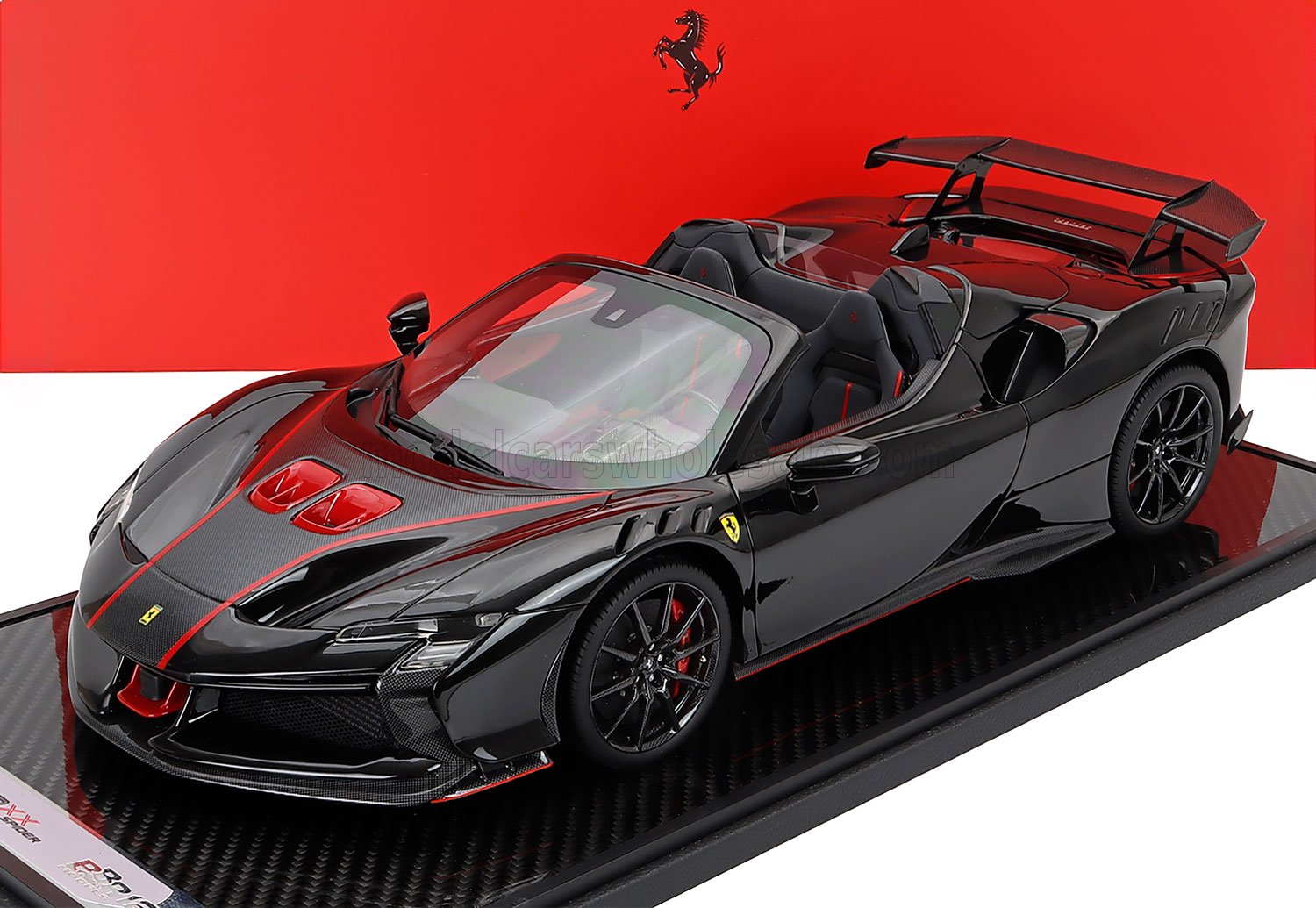 1:12 FERRARI Sf90 Xx Stradale Spider (2024) - Con Vetrina - With Showcase, Nero Daytona - Red Carbon Black - BBR1221D