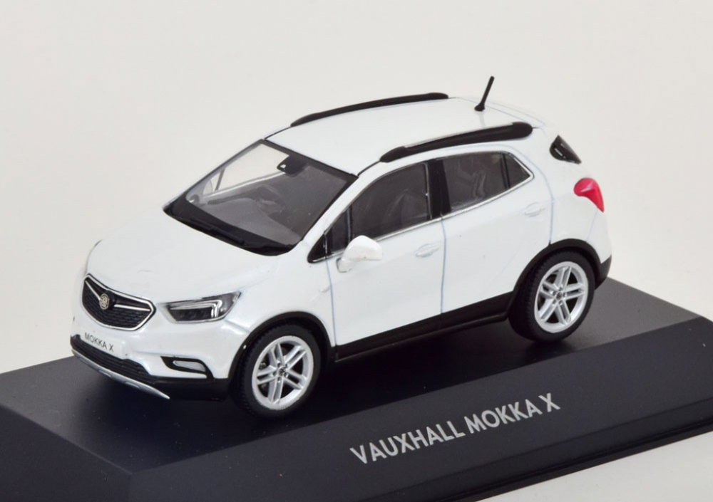 1:43 VAUXHALL Mokka X (Opel Mokka X) рестайлинг (2015), белый перламутр - OC10922
