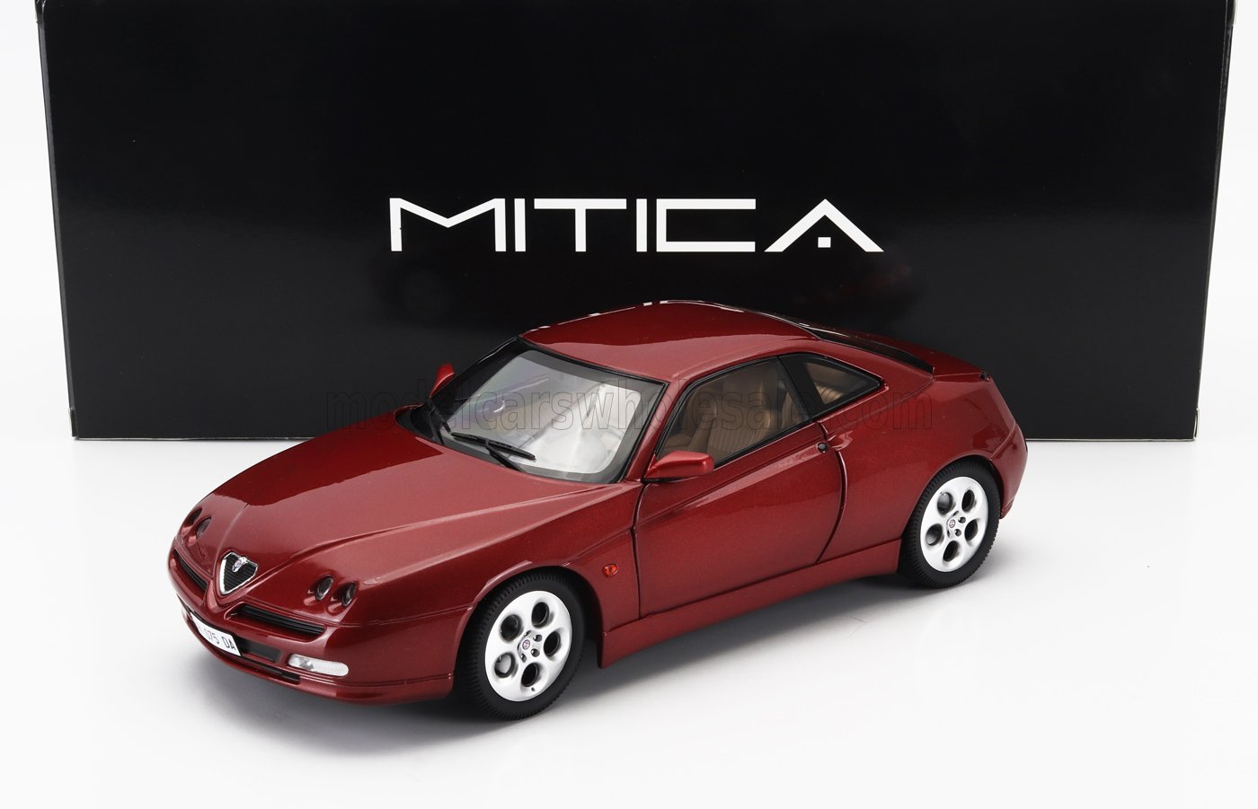 1:18 ALFA ROMEO Gtv 2.0 Ts 16v (1998), Rosso Proteo 195 - Red Met - 200075-D
