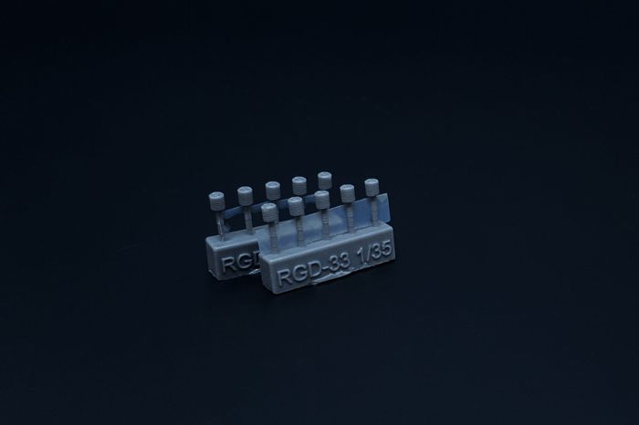 1:35 Советская граната РГД-33 - HLU35119