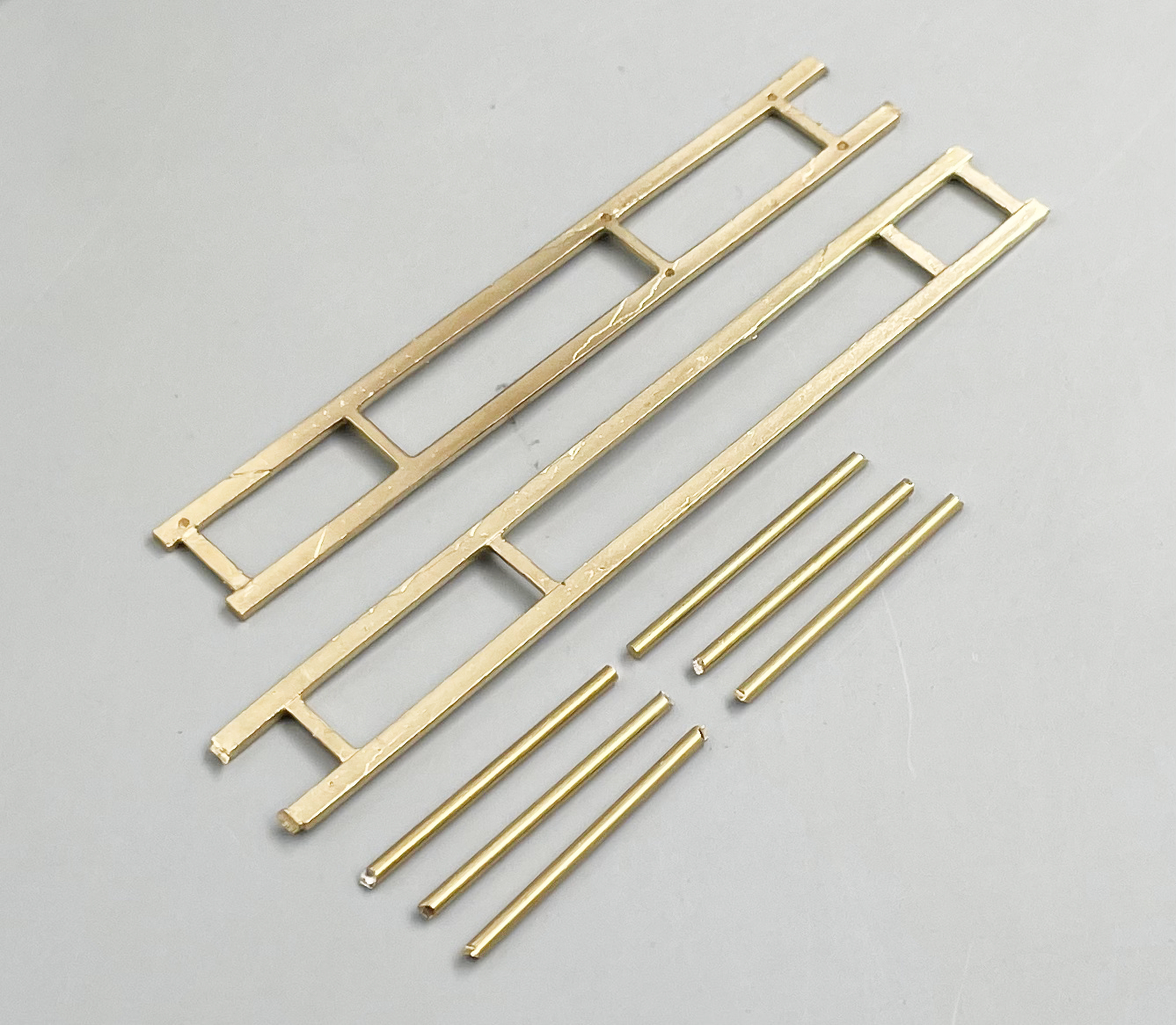 1:43 Защитное отграждение для 65207 - MSH220