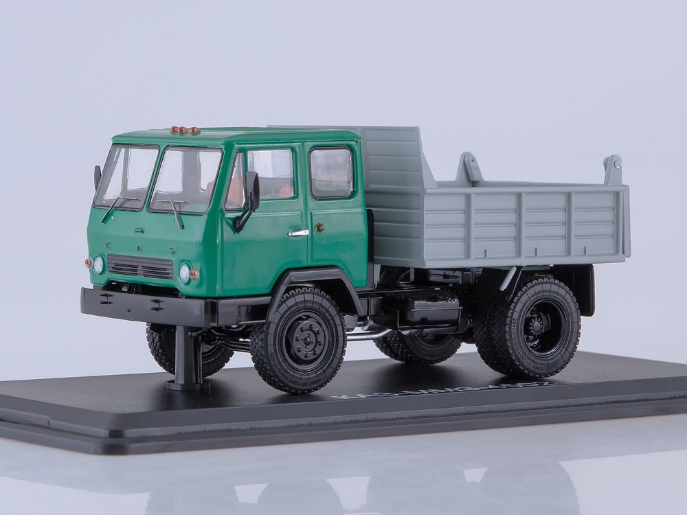 1:43 КАЗ-ММЗ-4502 самосвал, зеленый - SSM1293